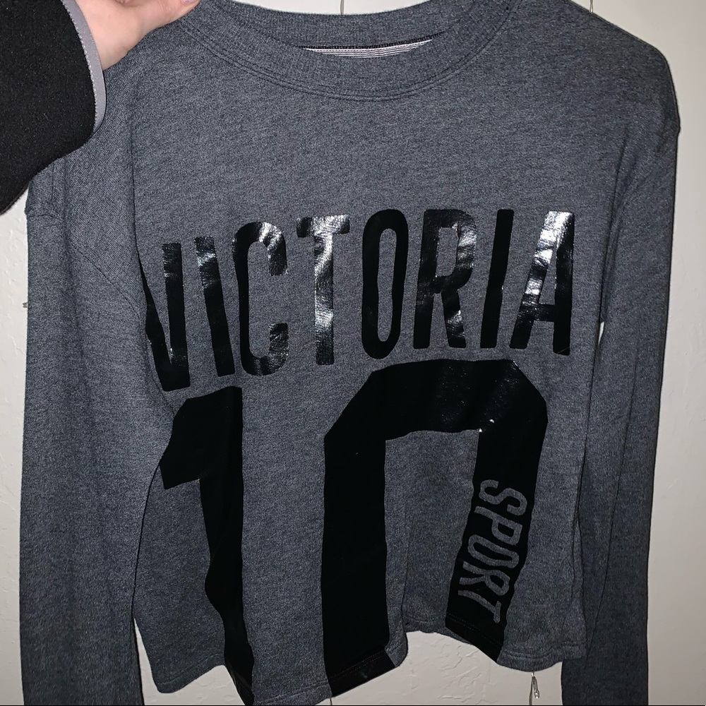 Women’s Fleece Top